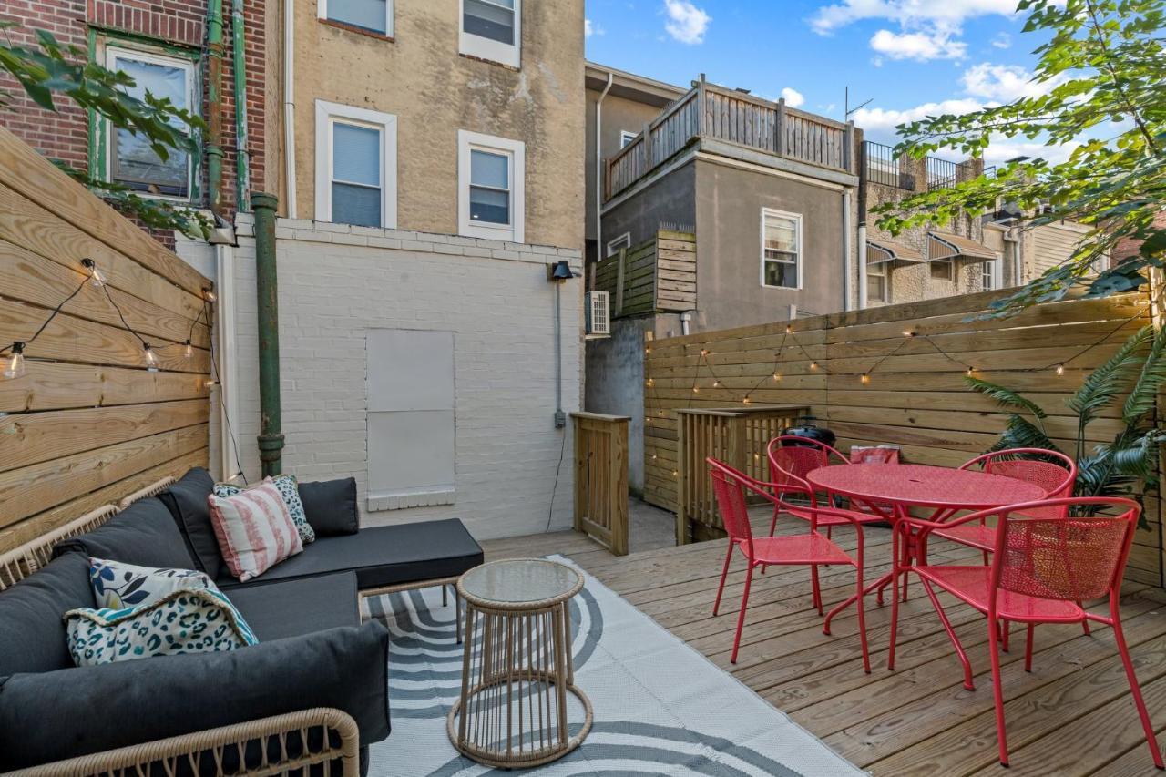 Passyunk Square Spacious 1 Bedroom Oasis- Huge Deck フィラデルフィア エクステリア 写真