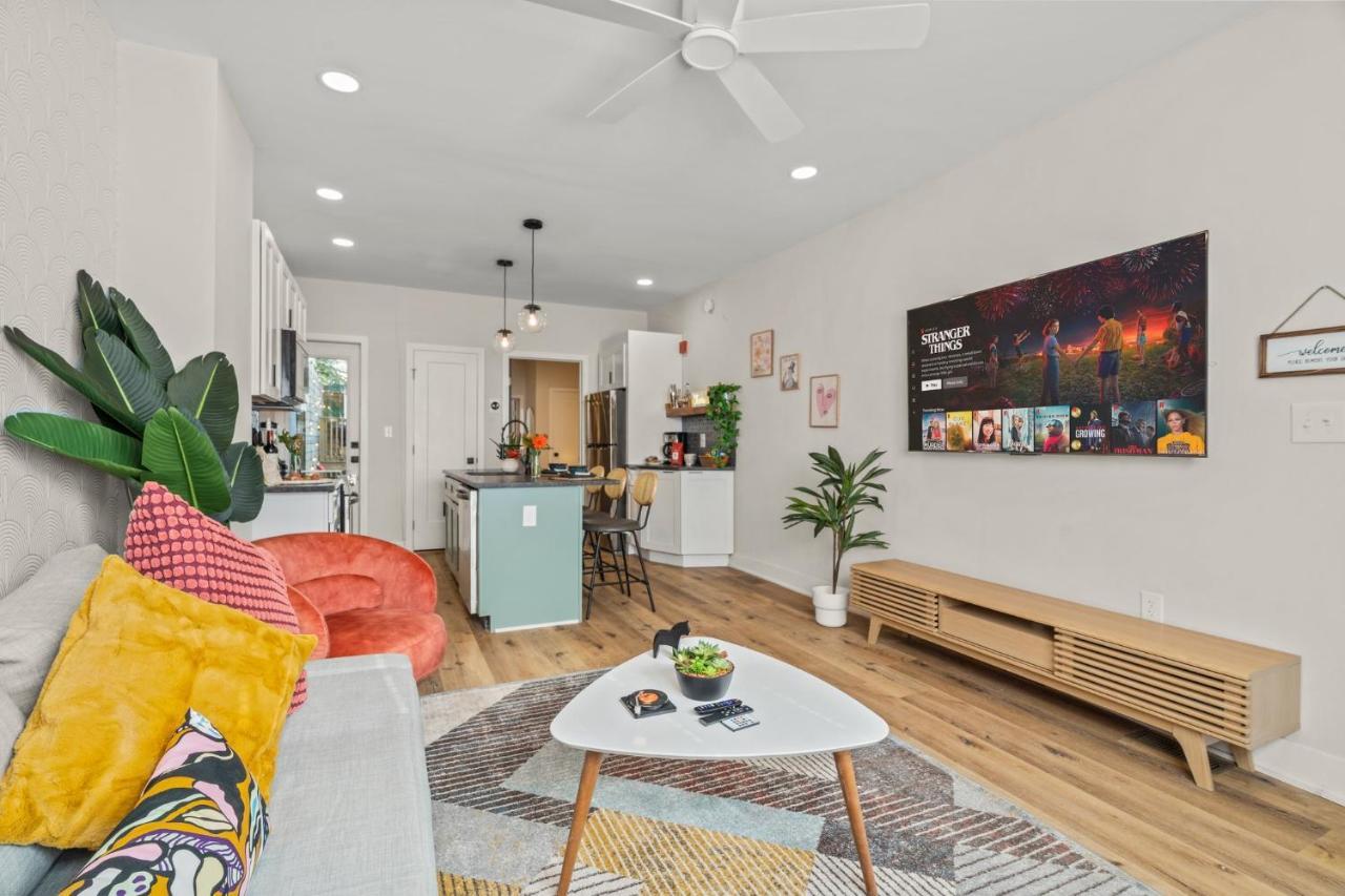 Passyunk Square Spacious 1 Bedroom Oasis- Huge Deck フィラデルフィア エクステリア 写真